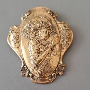 Ornate Goldtone Brooch with Woman Design